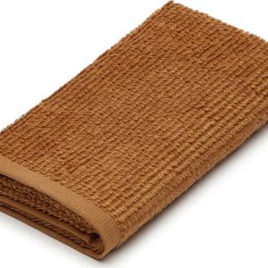 Hnědý bavlněný ručník 50x90 cm Yeni – Kave Home