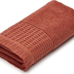 Bavlněný ručník v cihlové barvě 50x90 cm Veta – Kave Home