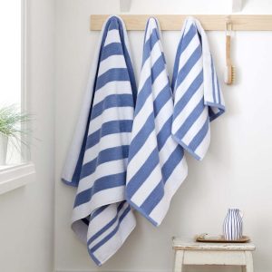 Modro-bílý bavlněný ručník 50x85 cm Stripe Jacquard – Bianca
