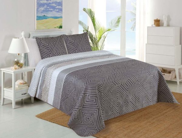 Šedý prošívaný set přehozu a povlaku na polštář 220x240 cm Plaza – My House