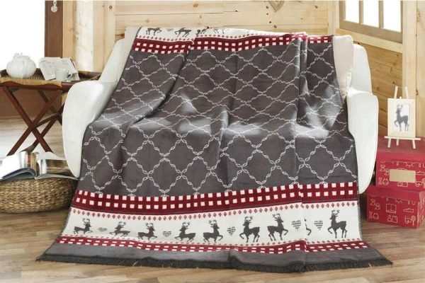 Šedá deka s vánočním motivem 150x200 cm – Mila Home
