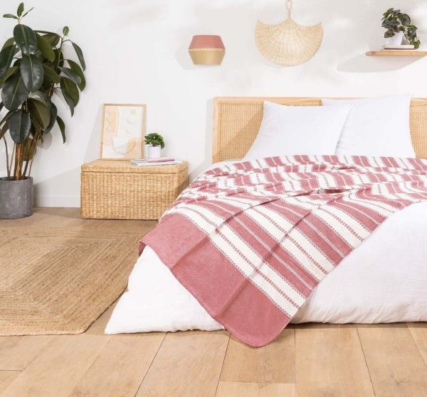 Červený přehoz 180x220 cm Abby – douceur d'intérieur