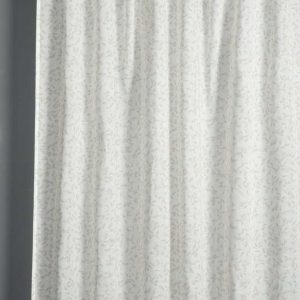 Bílá záclona 135x245 cm Zen Silence – Gardinia