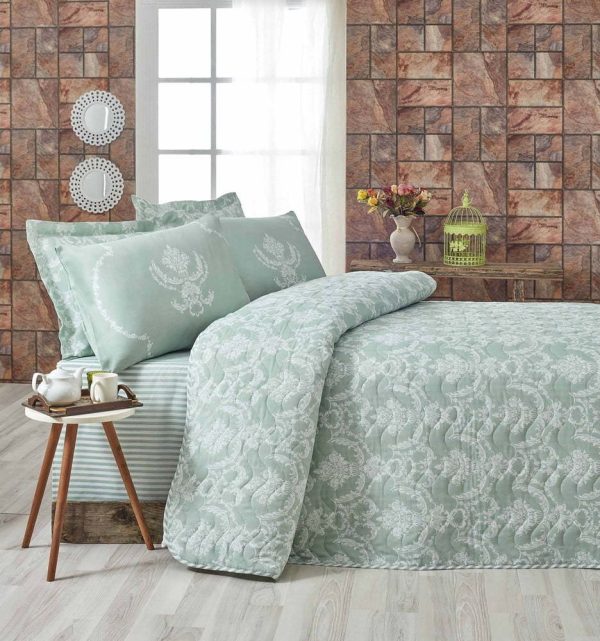 Set prošívaného přehozu a 2 povlaků na polštáře Mijolnir Pure Water Green