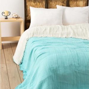 Tyrkysový mušelínový přehoz 170x250 cm Muslin – Mijolnir