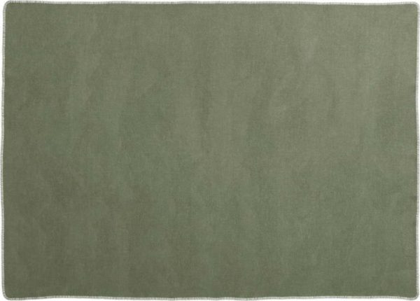 Zelená deka s příměsí vlny 140x200 cm Ylva Pine – Pappelina