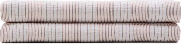 Červený/bílý bavlněný prošívaný přehoz 240x260 cm Macie – Kave Home