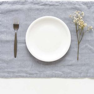 Světle šedé lněné prostírání Linen Tales