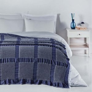 Tmavě modrý bavlněný přehoz 230x250 cm Waffle – Mijolnir