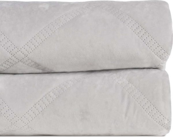 Krémový sametový prošívaný přehoz 230x260 cm – Ixia