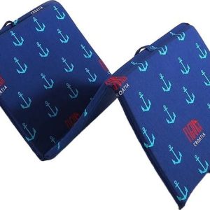Modrý zahradní podsedák na lehátko 49x137 cm Anchors – B.E.S.