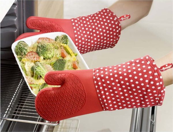 Sada 2 červených silikonových chňapek Wenko Oven