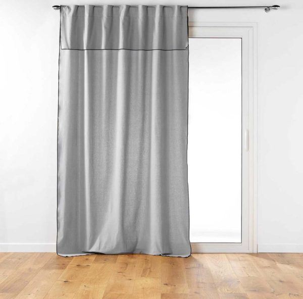 Světle šedý závěs 140x240 cm Mistraline – douceur d'intérieur