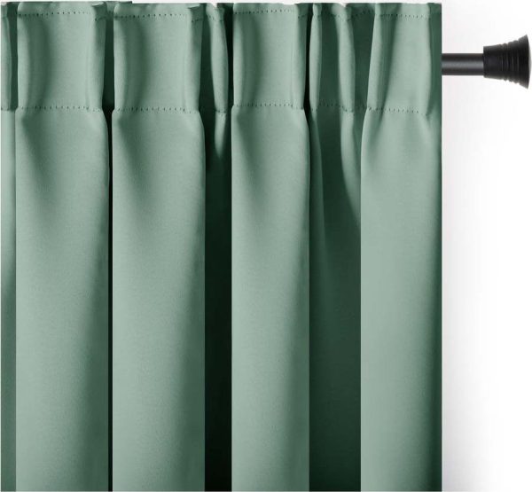 Světle zelený zatemňovací termo závěs 140x245 cm Pleat – Restilo