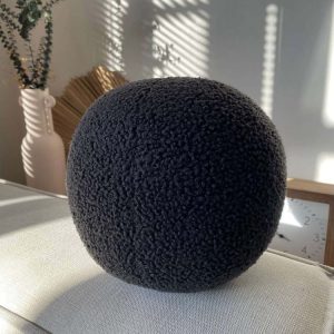 Dekorační polštář z materiálu bouclé ø 25 cm Top – Mioli Decor