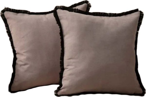 Povlaky na polštáře v sadě 2 ks 43x43 cm Sacakli – Mioli Decor