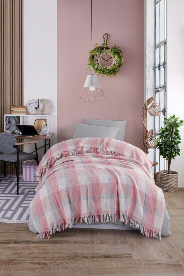 Růžový přehoz 150x200 cm Warm Soft – Mijolnir