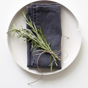 Sada 2 tmavě šedých lněných ubrousků Linen Tales