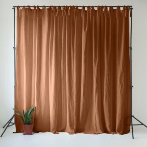 Hnědý lněný závěs 140x250 cm Hazelnut – Linen Tales