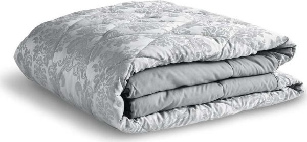 Šedý prošívaný přehoz přes postel Catherine Lansfield Jacquard