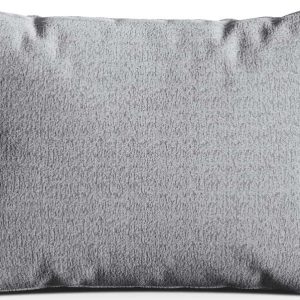 Světle šedý polštář na gauč z textilie bouclé Kemi – Cosmopolitan Design