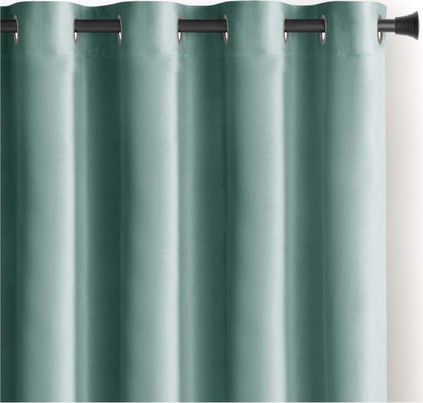 Světle zelený sametový dimout závěs 140x270 cm Eyelets – Restilo