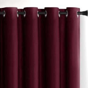 Vínový sametový dimout závěs 140x270 cm Eyelets – Restilo