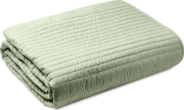 Zelený prošívaný přehoz na dvoulůžko 220x230 cm Quilted Lines – Bianca