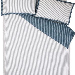 Bílé/modré povlečení na dvoulůžko/prodloužené 230x220 cm Oxford Pinstripe – Catherine Lansfield