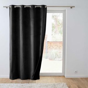 Černý sametový termo závěs 140x260 cm Polarchic – douceur d'intérieur