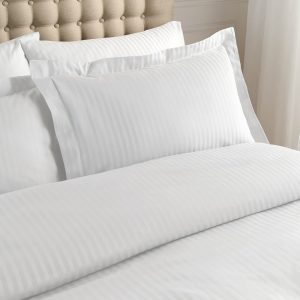 Damaškové povlaky na polštáře v sadě 2 ks 75x50 cm Satin Stripe – Catherine Lansfield