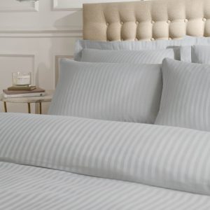 Damaškové povlaky na polštáře v sadě 2 ks 75x50 cm Satin Stripe – Catherine Lansfield
