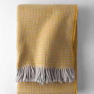 Deka s příměsí bavlny v hořčicové barvě 140x180 cm Uniwaffle – Euromant