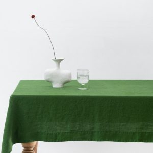 Lněný ubrus 140x250 cm True Green – Linen Tales