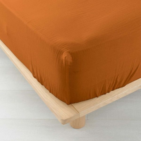 Oranžové/hnědé mušelínové prostěradlo 140x190 cm Angelia – douceur d'intérieur