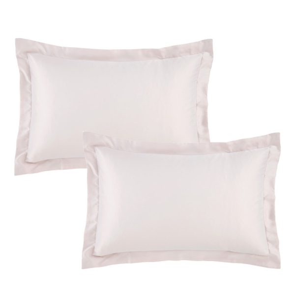 Saténové povlaky na polštáře v sadě 2 ks 75x50 cm Silky Soft – Catherine Lansfield