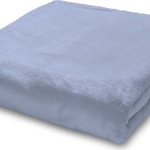 Světle modrá deka z mikroplyše 130x170 cm Raschel Velvet – Catherine Lansfield