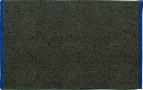 Tmavě zelená/modrá koupelnová předložka z bio bavlny 50x80 cm Soft – Mette Ditmer Denmark