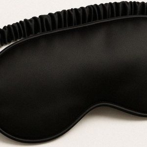 Černá hedvábná maska na spaní Mulberry Silk – Mila Home Luxury