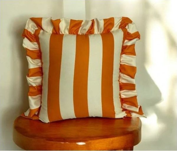 Povlak na polštář 45x45 cm Ruffled – Mila Home