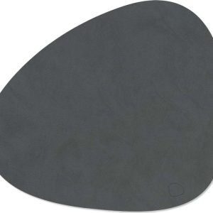 Prostírání z eko kůže 37x44 cm Curve L Nupo – LIND DNA