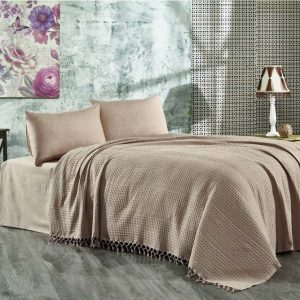 Béžový bavlněný přehoz 220x240 cm Lotus – Mijolnir