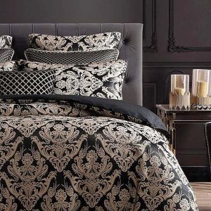 Černé povlečení na dvoulůžko/prodloužené z bavlny Renforcé s prostěradlem/4dílné 200x220 cm Damask – Mila Home