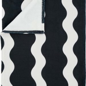 Černobílý přehoz z mikroplyše 200x240 cm Waves – Sassy B