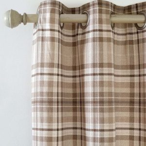 Hnědé flanelové termo závěsy v sadě 2 ks 168x229 cm Cullen Thermal Check – Catherine Lansfield