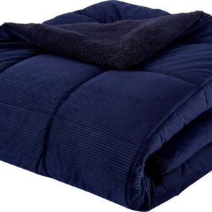 Tmavě modrý prošívaný přehoz z mikroplyše na dvoulůžko 200x220 cm Cosy Cord – Catherine Lansfield