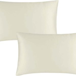 Saténové povlaky na polštáře v sadě 2 ks 50x75 cm Silky Soft – Catherine Lansfield