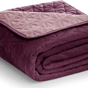 Tmavě růžový sametový prošívaný přehoz 170x210 cm Laila – AmeliaHome