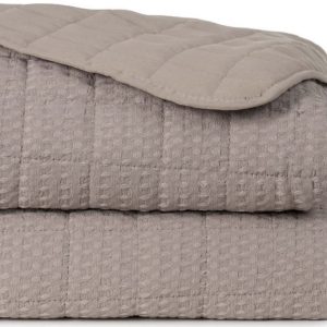 Béžový prošívaný přehoz 240x260 cm – Ixia