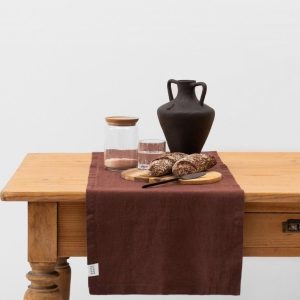 Lněný běhoun na stůl 40x150 cm Chocolate – Linen Tales